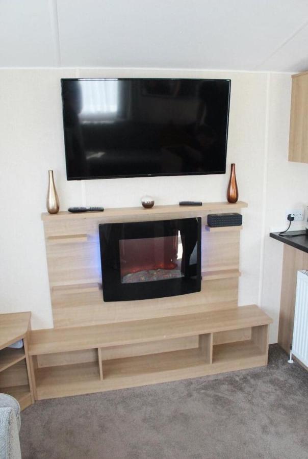 3 Bed Holiday Home Poole Bagian luar foto